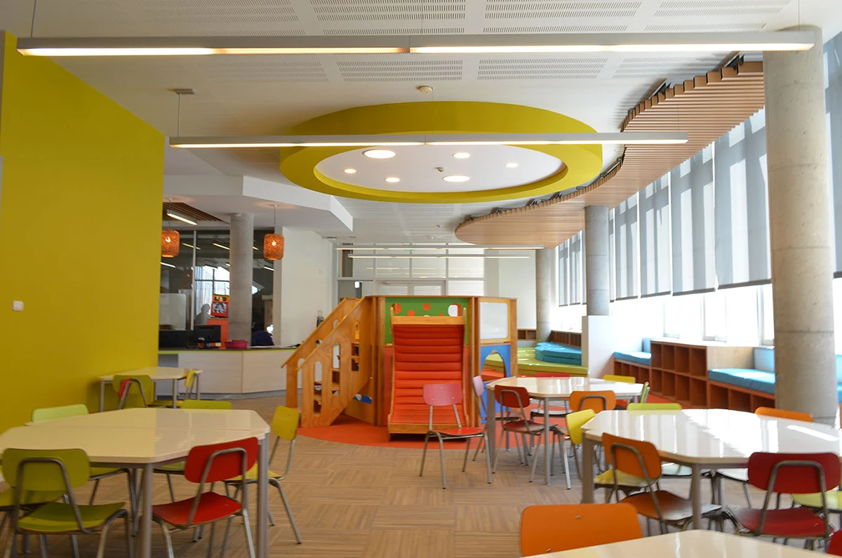 Biblioteca Colegio Santiago College - Imagen 6